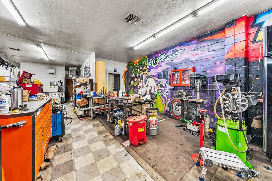 More Photos Of 125 N Holly St, Medford Auto Repair For Sale