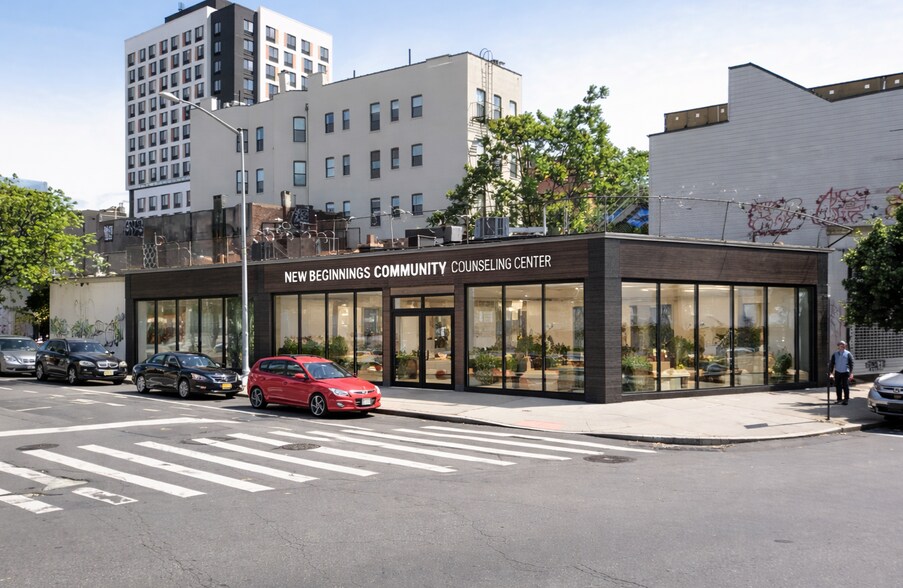 More Photos Of 2780 3rd Ave, Bronx Storefront Retail Office For Lease