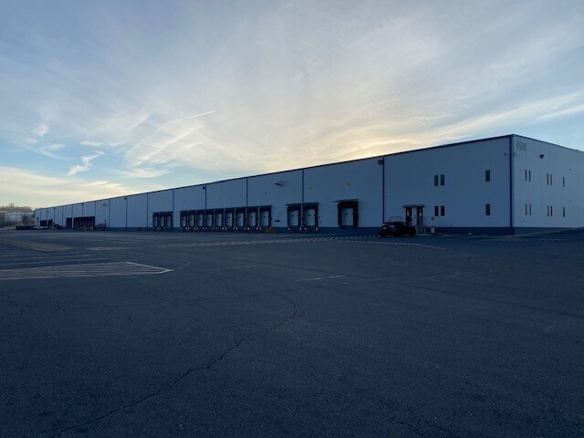 More Photos Of 4500 Early Rd, Harrisonburg Distribution For Lease