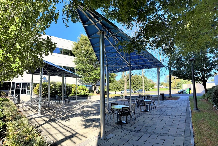 More Photos Of 200 Gibraltar Rd, Horsham Township Office For Lease