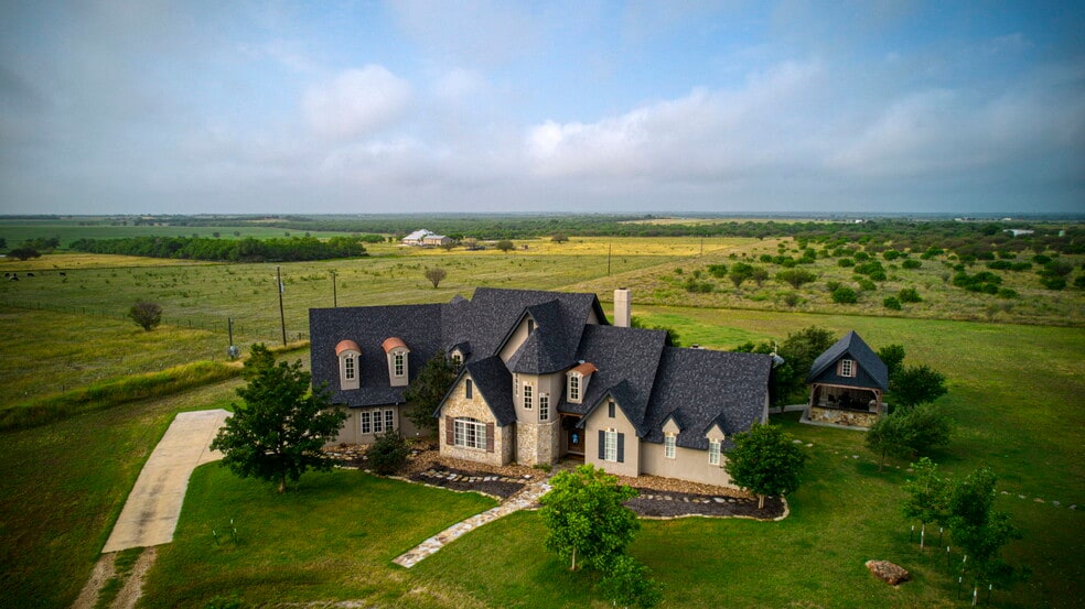 More Photos Of 2538 County Road 223, Floresville Land For Sale