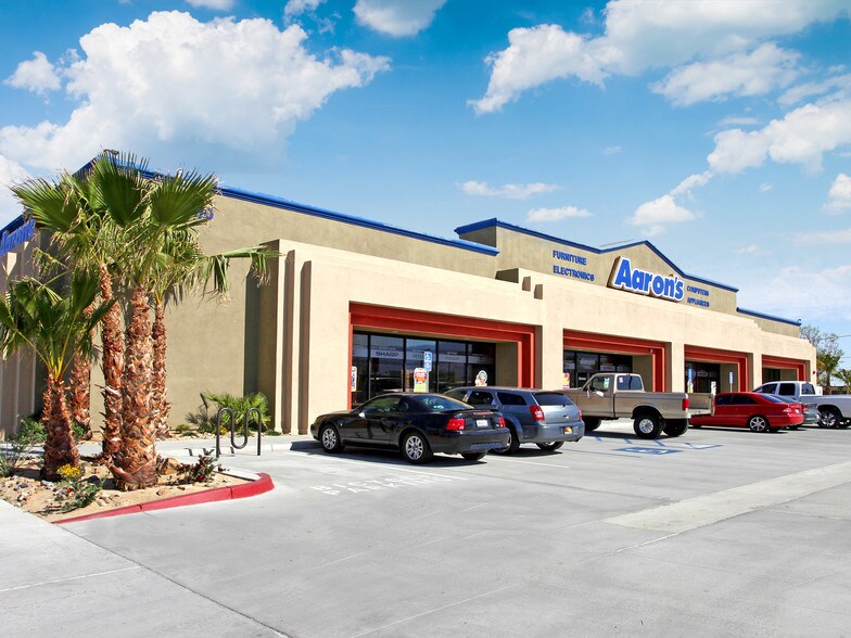 More Photos Of 44680 Jackson St, Indio Storefront Retail Office For Sale