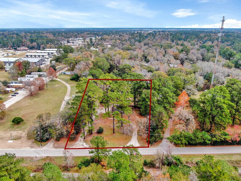 More Photos Of 29806 Lazy Ln, Spring Office Residential For Lease