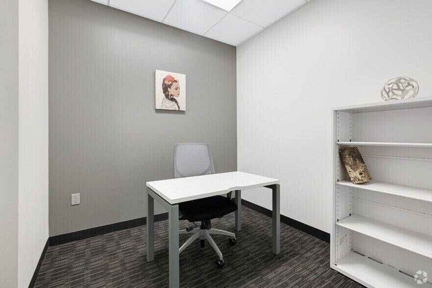 More Photos Of 2029 Century Park E, Los Angeles Coworking Space