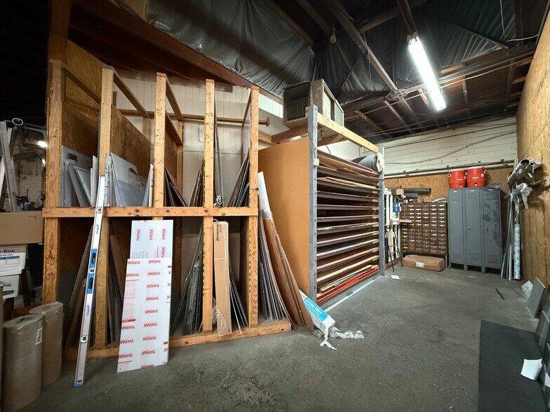 More Photos Of 403 Washington St, Williamston Office For Sale