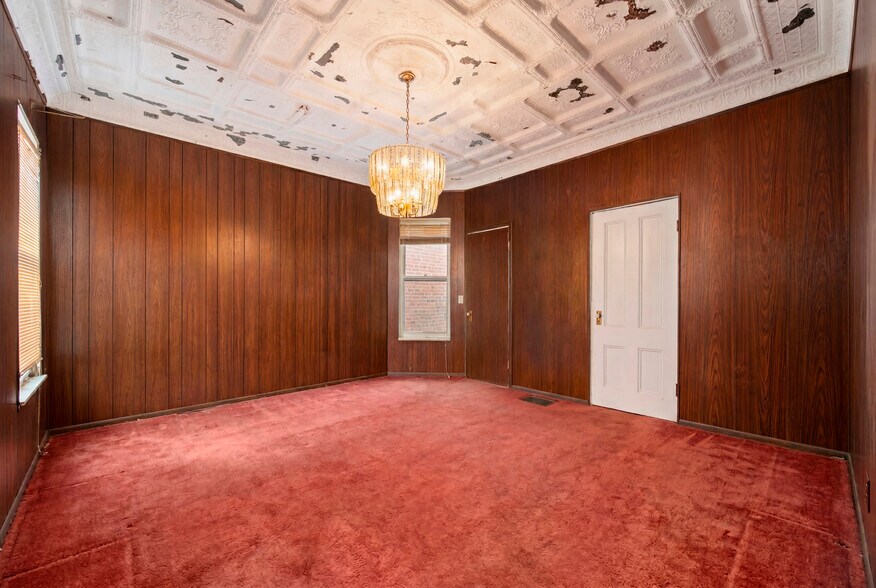 More Photos Of 250 Midwood St, Brooklyn Flex For Sale