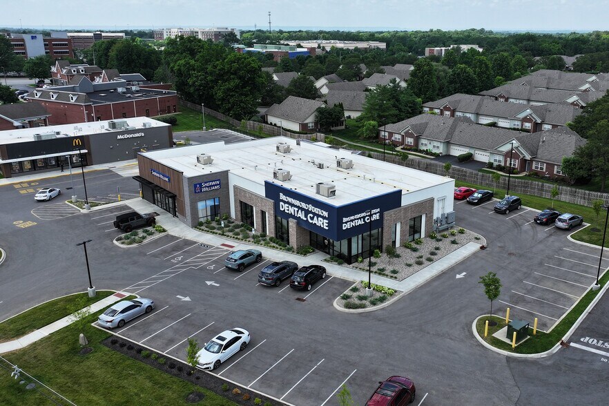 More Photos Of 9903 Brownsboro Rd, Louisville General Retail For Sale