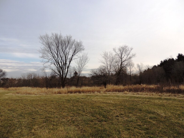 More Photos Of 7900 Brixham Rd, Rockford Land For Sale