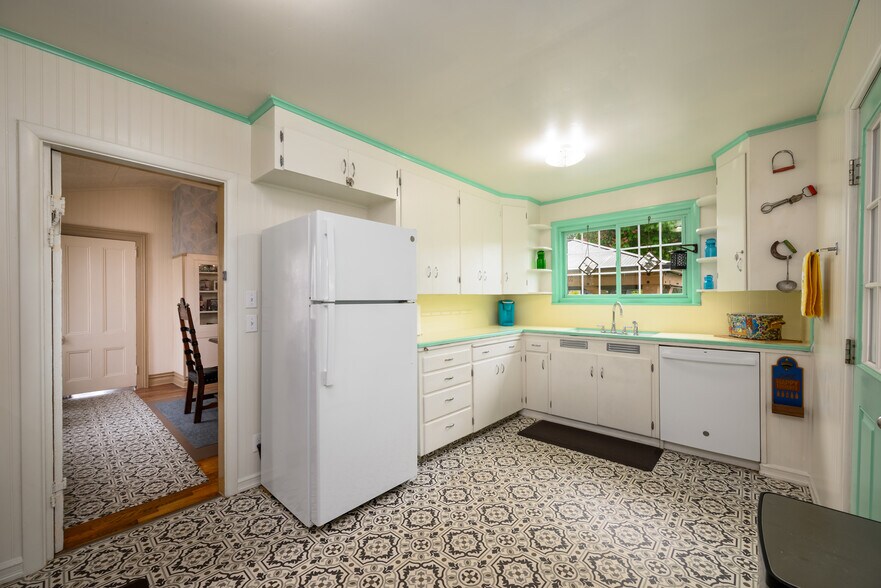 More Photos Of 236 SE Stephens St, Roseburg Hospitality For Sale