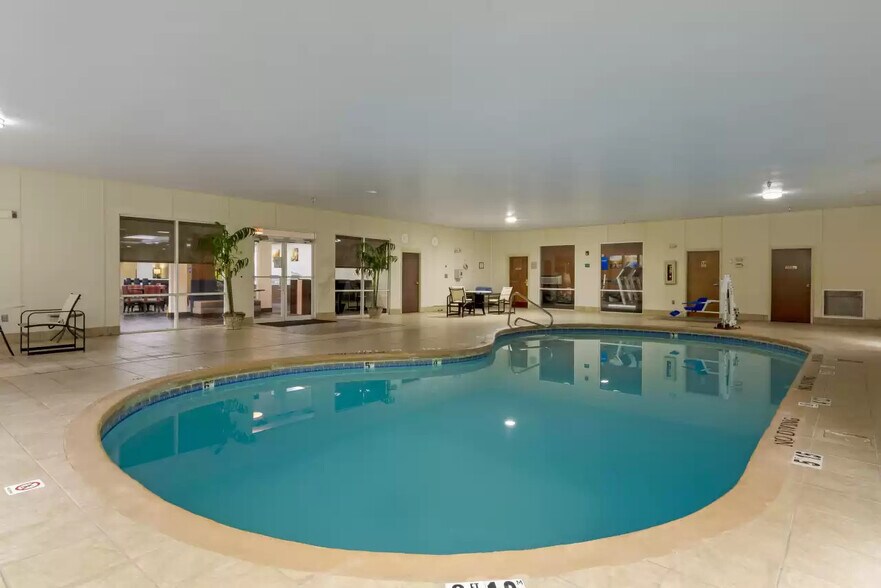 More Photos Of 2621 N Columbia St, Milledgeville Hotel For Sale