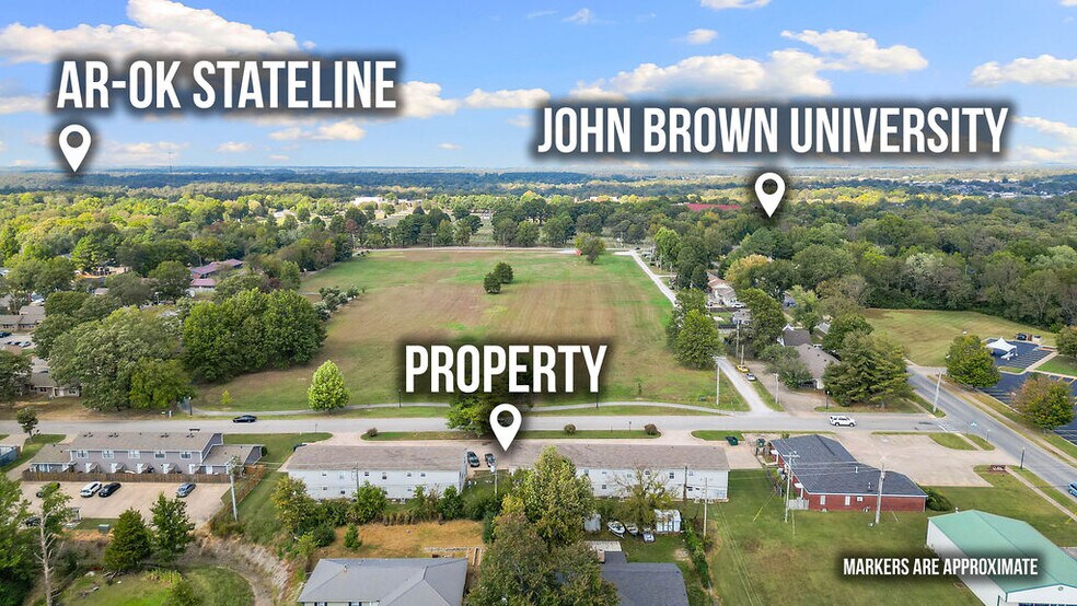 More Photos Of 1810 W Twin Springs St, Siloam Springs General Retail For Sale