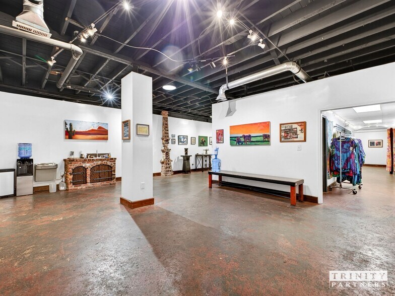 More Photos Of 12 Andrews St, Greenville General Retail For Sale