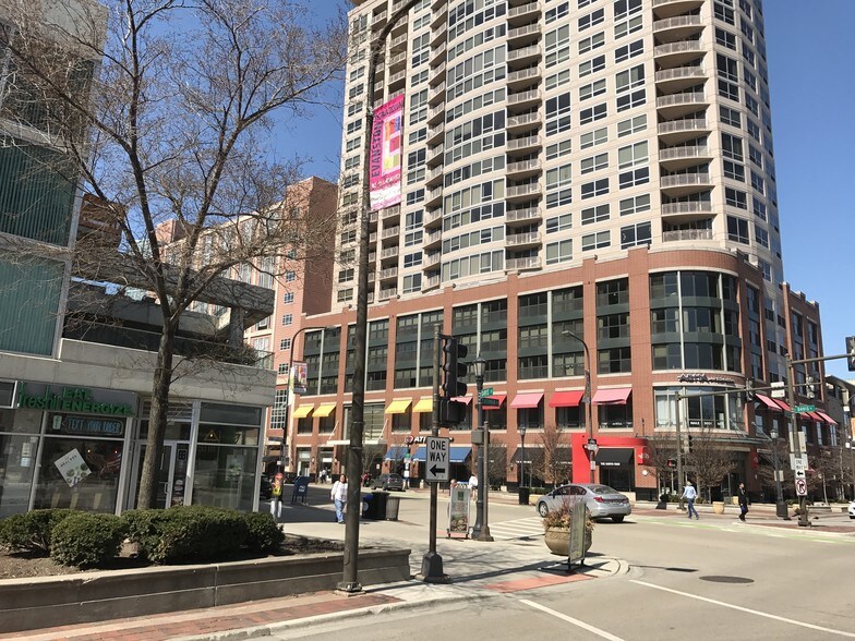 More Photos Of 1578 Sherman Ave, Evanston Office For Lease