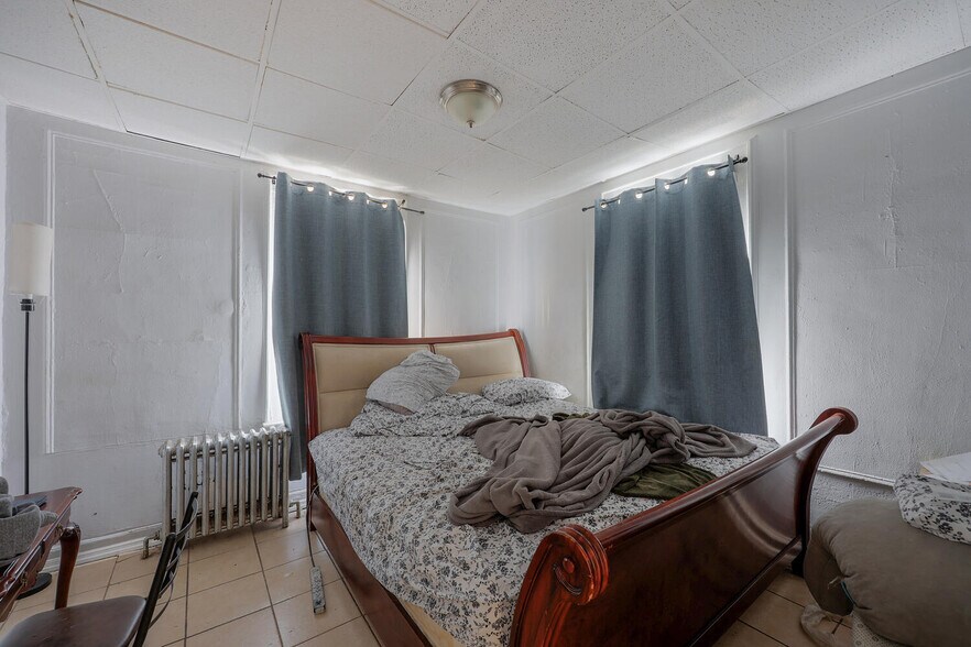 More Photos Of 150 Dayton St, Newark Multifamily For Sale