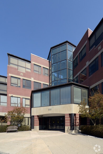 More Photos Of 300 Congress St, Quincy Medical For Sale