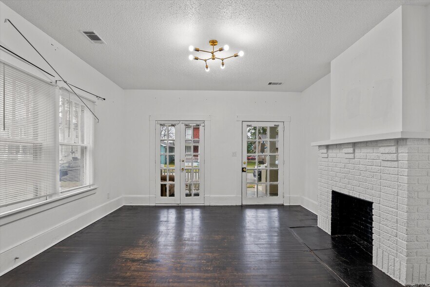 More Photos Of 212 Ellis St, Augusta Apartments For Sale