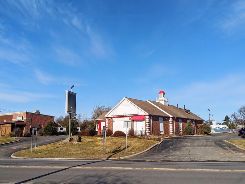 More Photos Of 9 Troy Rd, East Greenbush Restaurant For Sale