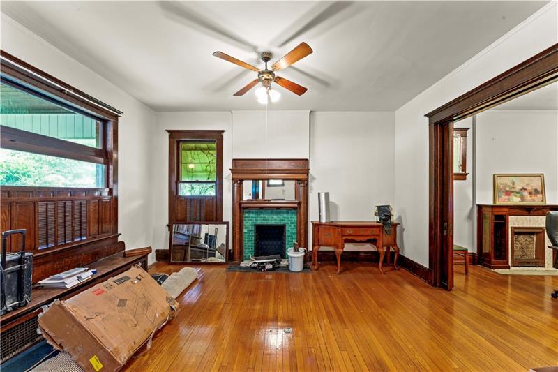 More Photos Of 600 E Maiden St, Washington Office Residential For Sale