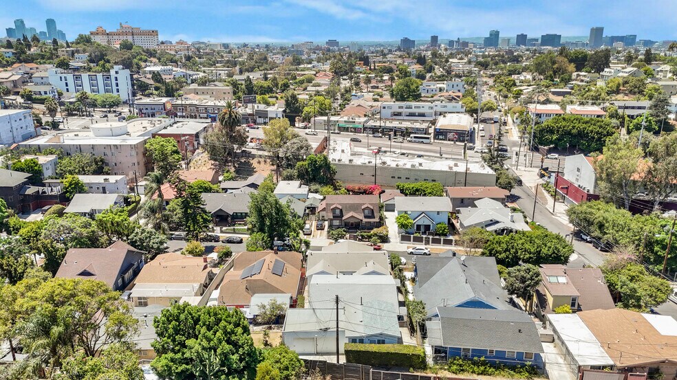 More Photos Of 2531 Elsinore St, Los Angeles Apartments For Sale
