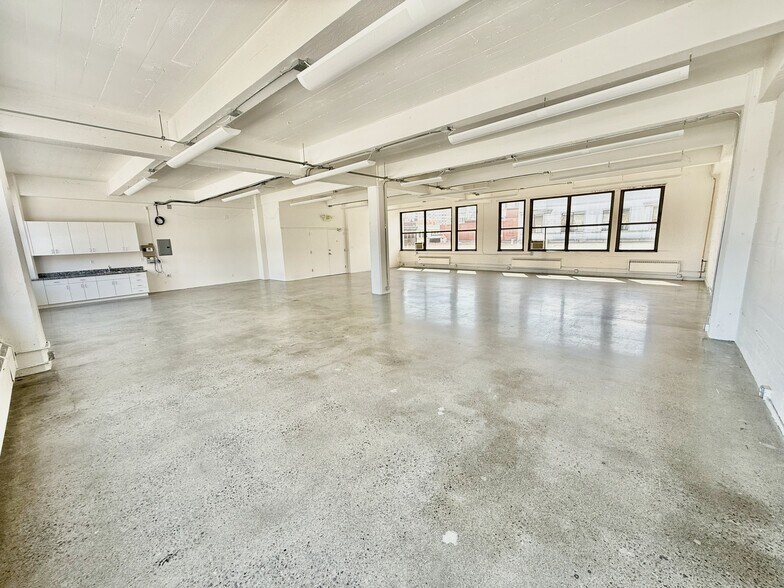 More Photos Of 300 Broadway, San Francisco Loft Creative Space For Lease