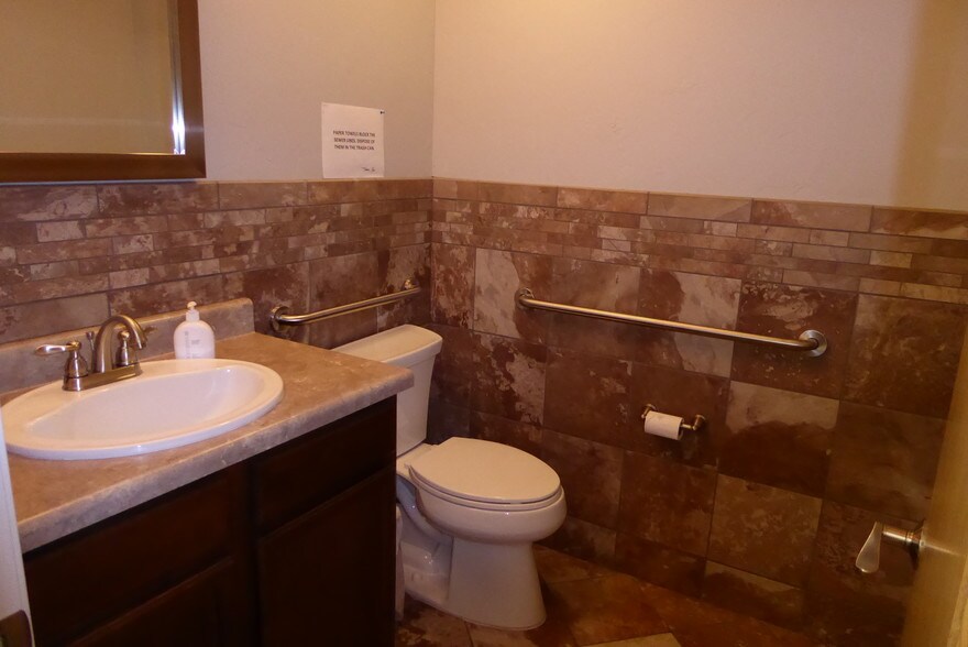 More Photos Of 132 E 5th St, Delta Office For Lease