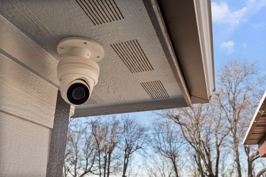 More Photos Of 8092 County Road 604, Alvarado Apartments For Sale