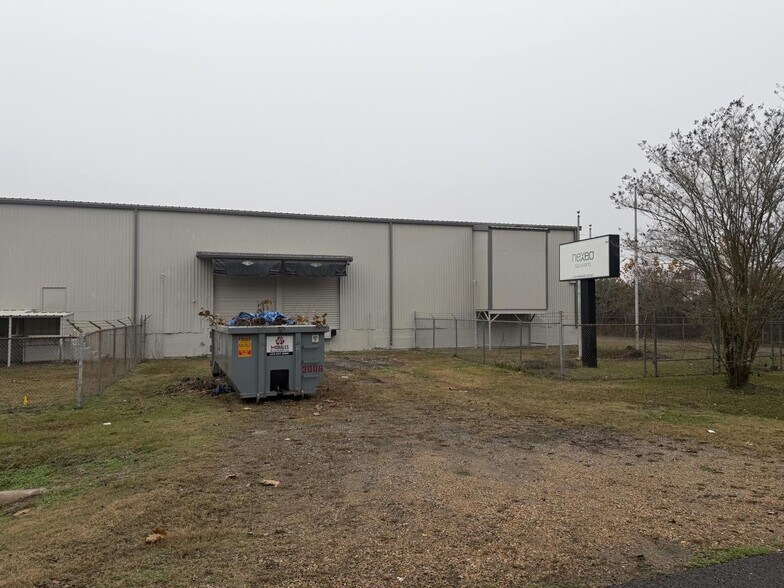 More Photos Of 218 Springfield Rd, Baton Rouge Warehouse For Sale
