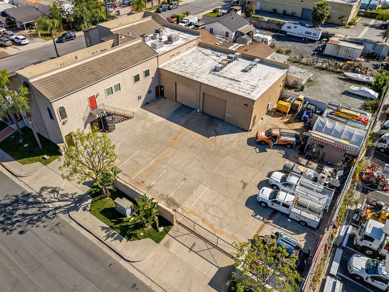 More Photos Of 8891 Watson St, Cypress Office For Sale