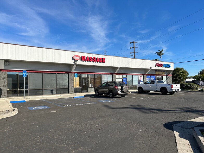 More Photos Of 3959 E Main St, Ventura Storefront For Lease