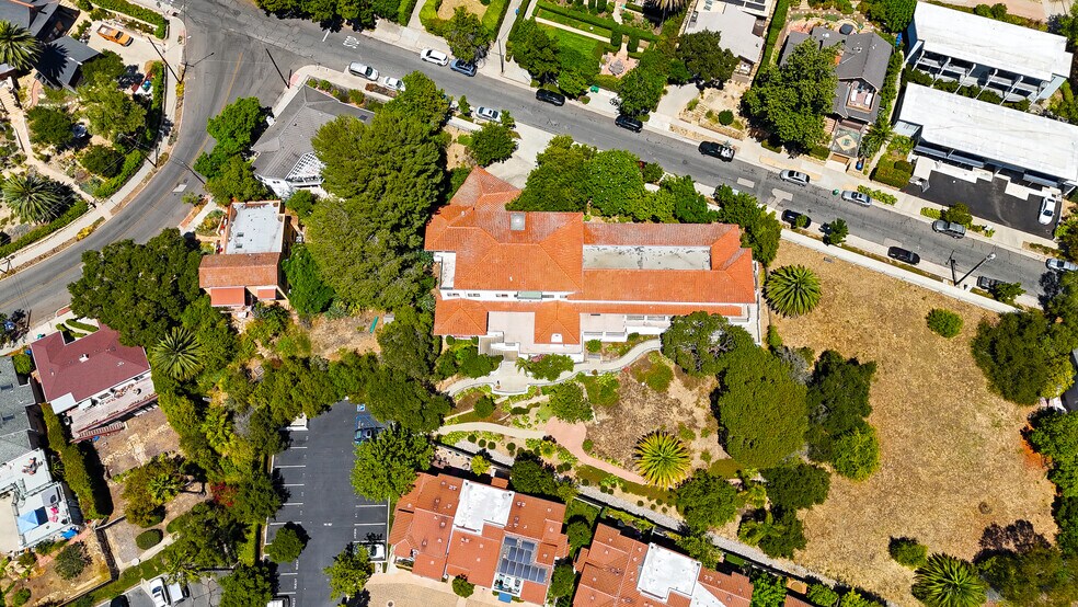 More Photos Of 1621 Grand Ave, Santa Barbara Assisted Living For Sale