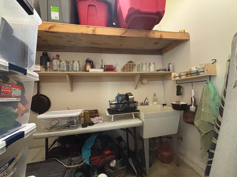 More Photos Of 44 Main St, Great Barrington Office For Sale