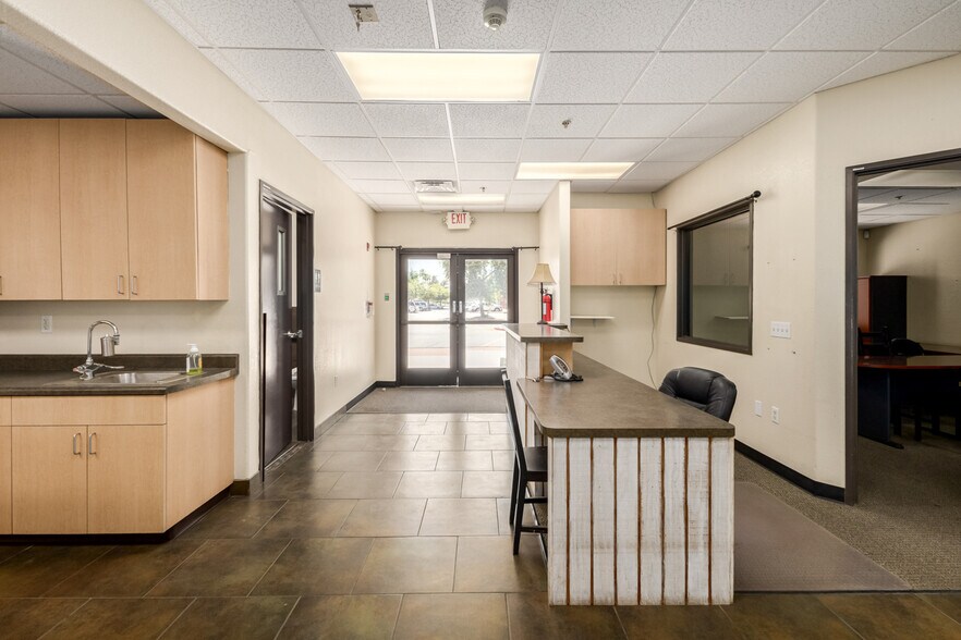 More Photos Of 1494 S Gilbert Rd, Gilbert Daycare Center For Lease