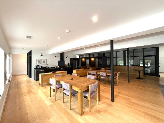 More Photos Of 6 Beaver Brook rd, Yulan Office For Sale