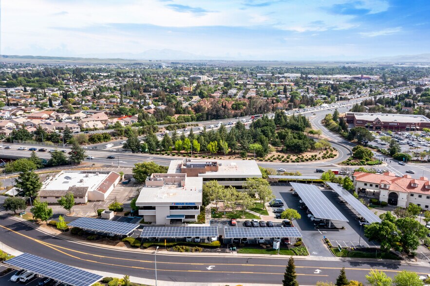 More Photos Of 2420 Martin Rd, Fairfield Unknown For Lease