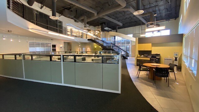 More Photos Of 2020 N Loop Rd, Alameda Warehouse For Lease