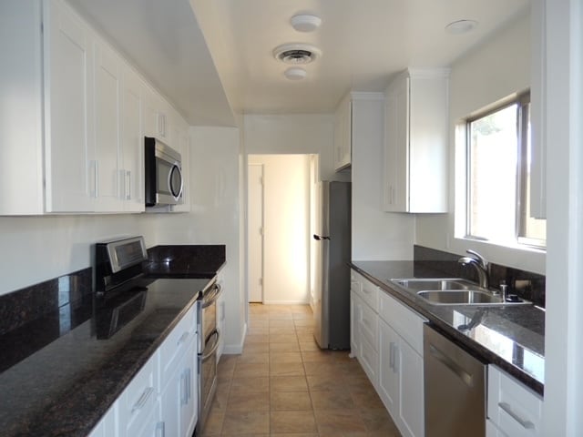 More Photos Of 9930 Durant Dr, Beverly Hills Apartments For Sale