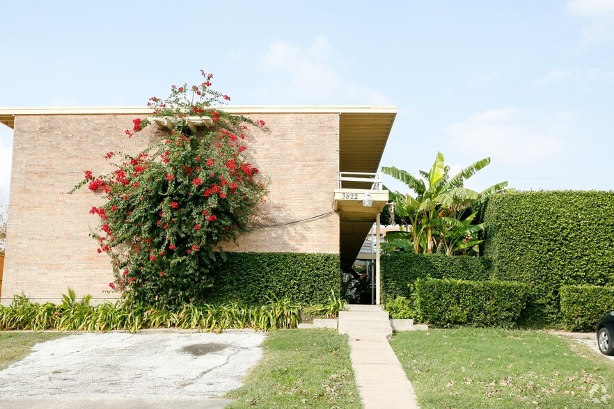More Photos Of 3834-3838 Glen Arbor Dr, Houston Apartments For Sale