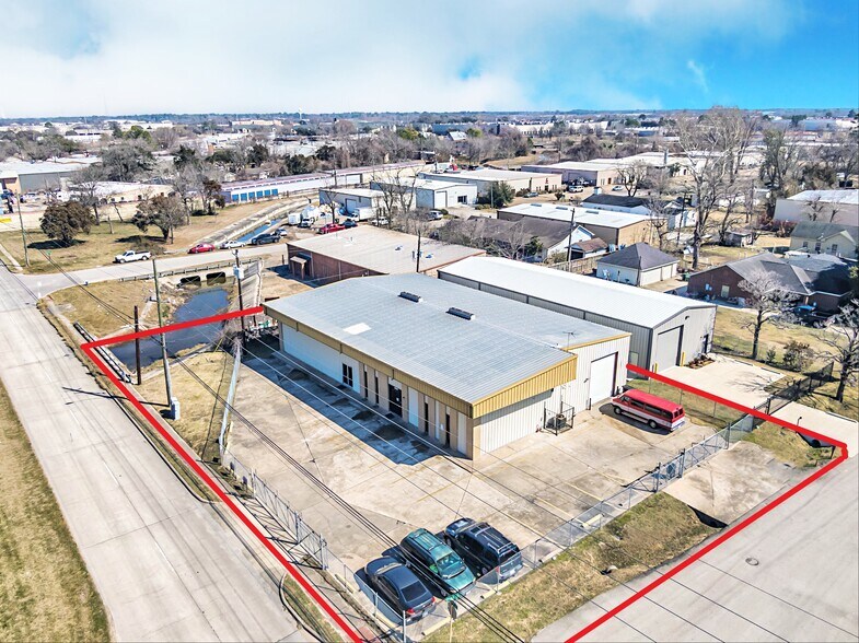 More Photos Of 6040 N Gessner Rd, Houston Light Distribution For Lease