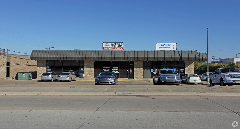 More Photos Of 5144-5146 Trail Lake Dr, Fort Worth Office For Sale