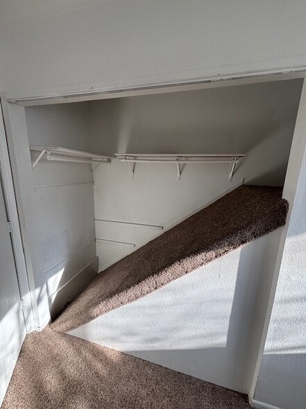 More Photos Of 12636 Silver Fox Ln, Anchorage Multifamily For Sale