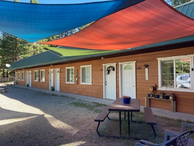 More Photos Of 7582 Buck Brush, Portola Hotel For Sale