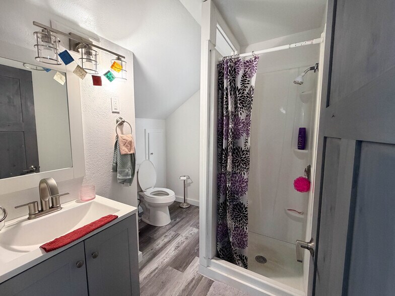 More Photos Of 428 1st Ave W, Kalispell Office For Sale