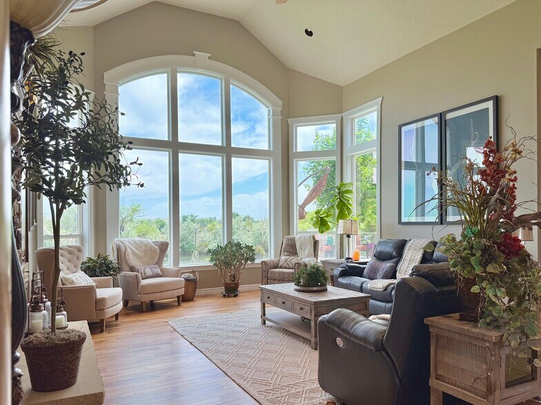 More Photos Of 400 Washington St, Adrian Land For Sale