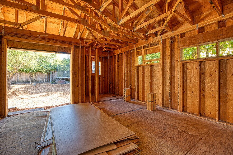 More Photos Of 243 Ada Ave, Felton Specialty For Sale