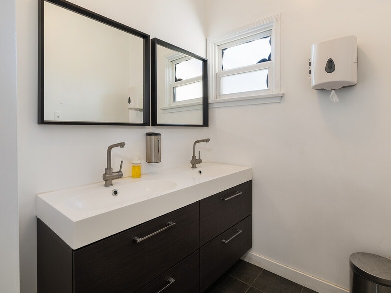More Photos Of 221 Concord St, El Segundo Apartments For Sale