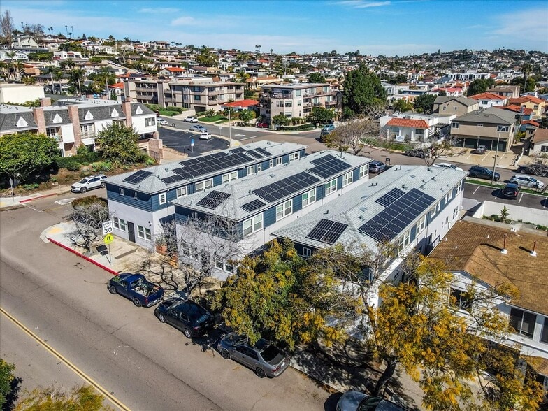 More Photos Of 3034 Canon St, San Diego Apartments For Sale