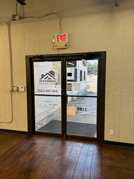 More Photos Of 1109 Dallas Dr, Denton General Retail For Lease