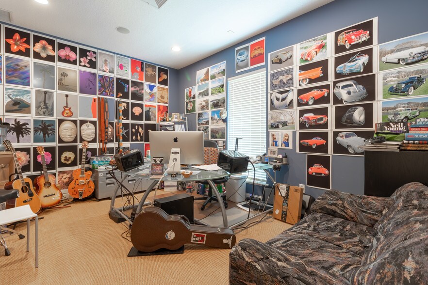 More Photos Of 8780 Perimeter Park Ct, Jacksonville Storefront Retail Office For Lease