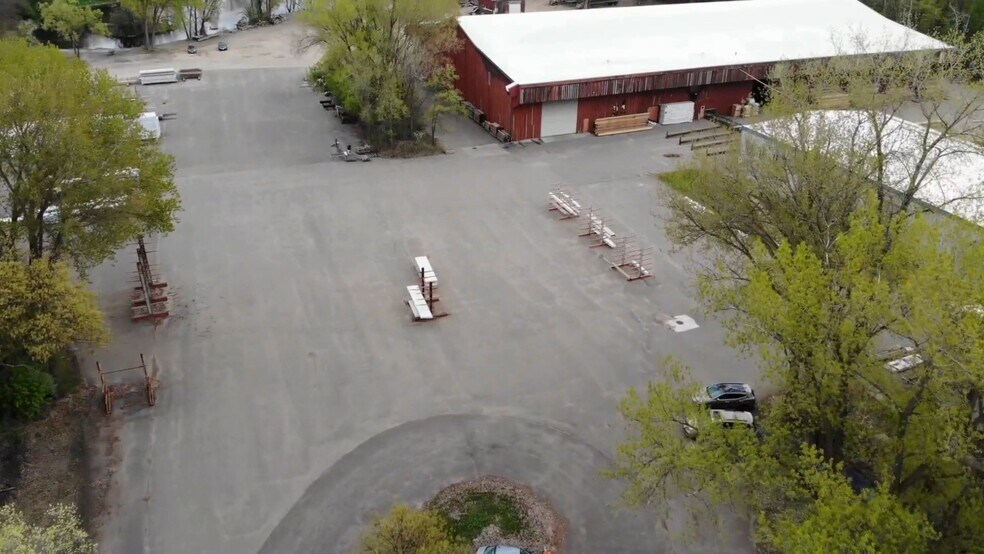 Primary Photo Of 4000 Labore Rd, Vadnais Heights Manufacturing For Sale