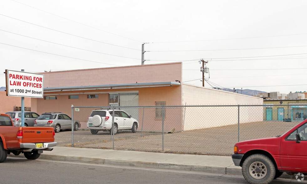 More Photos Of 916 2nd St NW, Albuquerque Freestanding For Sale